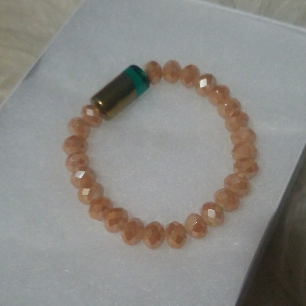 Hand beads